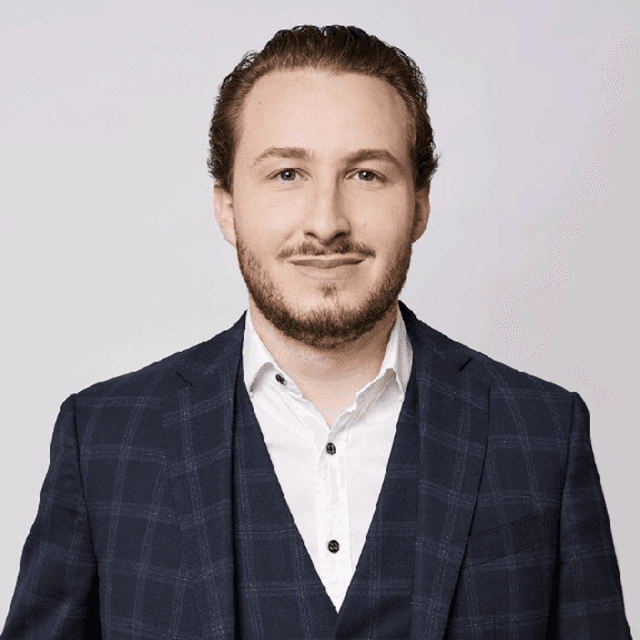 Team Member Swiper Image